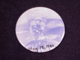 Mount Saint Helens May 18th 1980 Eruption  Pinback Button, Pin, Mt, Washington - $4.95