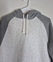 Old Navy Grey Combo Long Sleeve Pullover Hoodie Women&#39;s Size M - $218.62 MXN