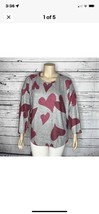 For the Republic Woman NWT Size 2x Gray w/ Pink Heart Print Knit Top Shirt - £17.50 GBP