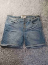 Terranova Medium Wash Denim Jean Shorts Button Fly Womens Size XL Waist 34 - $14.60