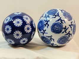 Set of 2 Vintage Blue &amp; White Floral Motif Chinese Carpet Balls/ Porcela... - $29.70