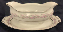 Mikasa Fine China, Narumi, Japan &quot;Miramar&quot; #5064 Gravy Boat - £8.80 GBP