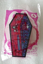 McDonalds 2014 Monster High No 1 Monster Coffin Clutch Mattel Happy Meal... - $91.78 MXN