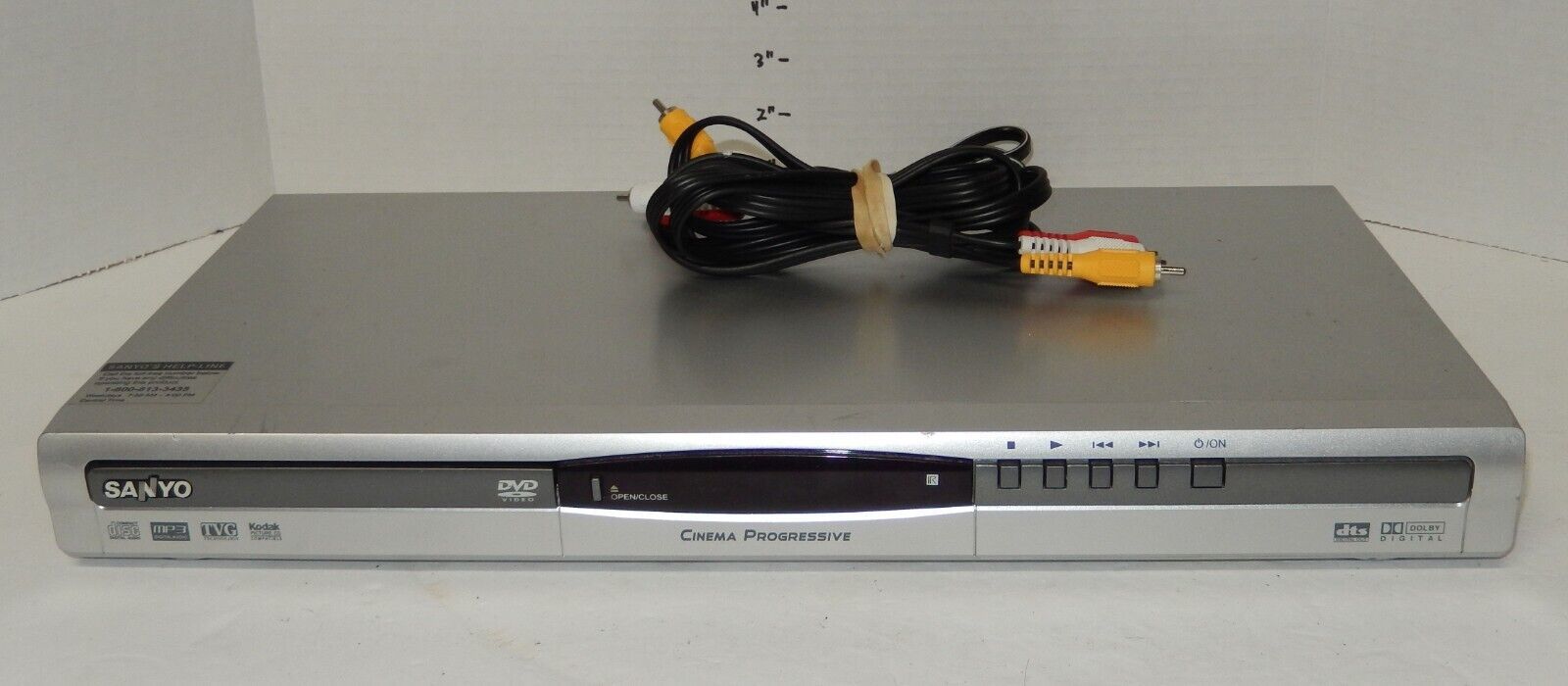 Sanyo DWM-395 DVD Player with AV Cable &quot;NO REMOTE&quot; - $36.68
