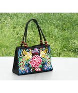  Vintage Embroidered Handbag   Bright MultiColor BOHO Floral Purse Zippered - $441.90 MXN