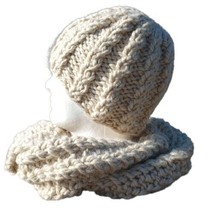 Womens Handmade Alpaca Beanie Hat and Scarf Set Beige Cable Knit Chunky Combo - £61.39 GBP