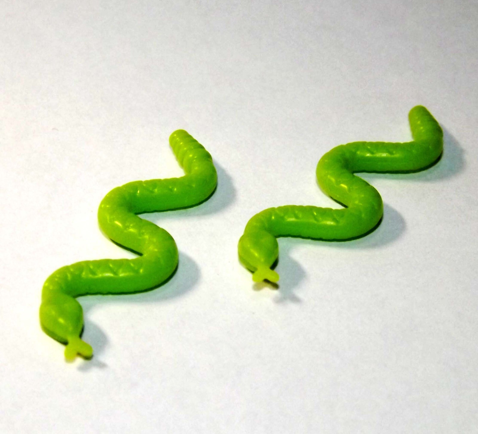 Light Green Snake Reptile Set Of 2 Custom Minifigures - $5.13
