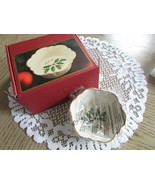 LENOX HOLIDAY ROUND FLUTED CANDY DISH 4.5&quot;  LOVE  NIB  AMERICAN BY DESIGN - $20.30 CAD