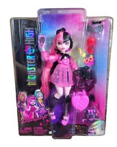 Mattel Monster High Doll Draculaura with Pet Bat, Pink and Black Hair Box Damage - £15.95 GBP
