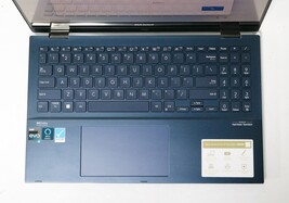 ASUS Zenbook Pro 15 Flip Q529Z 15.6" Core i7-12700H 16GB 1TB image 3