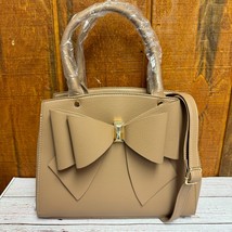 Crossi Park Bowtie Faux Leather Satchel with Crossbody Strap - $559.19 MXN
