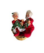 Mr &amp; Mrs Santa Claus With Candy wicker Basket Annalee Mobilette dolls Vt... - $15.83