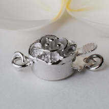 Solid 925 Sterling Silver 1-strand Pearl Flower Box Clasp - £8.96 GBP