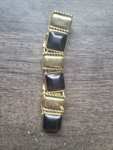 Stunning Monet Vintage Gold Tone Faux Obsidian Stone Stretch Bracelet Signed  - £8.83 GBP