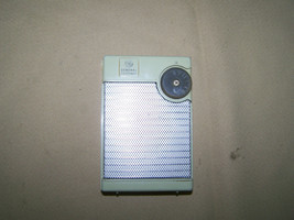 Vintage General Electric Ge P895G Pocket Am Radio 6 Transistor Reed Speaker - £77.84 GBP