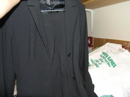 Ladies two piece pants suit BCGB suits size 6 jacket size 10 pants - £10.38 GBP