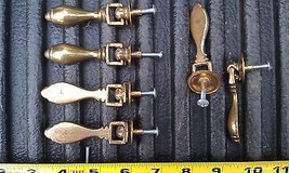 21RR99 Set Of 6 Diecast Cabinet Pulls, Antique Brass Finish, 1.5 Oz Each, 2-5/8&quot; - £8.17 GBP