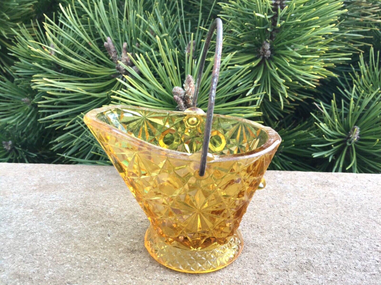 Primary image for Victorian Toothpick Daisy & Button Amber Skuttle Coal Bucket Adams & Co 1890s