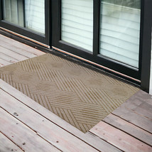 2&#39; X 3&#39; Beige Geometric Stain Resistant Indoor Outdoor Area Rug - $78.49