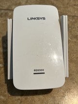 Linksys RE6300 AC750 Wi-Fi Gigabit Range Extender - $9.99