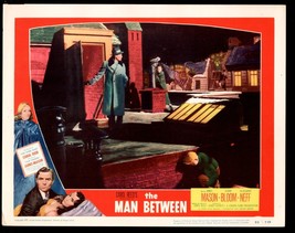 Man Between 11&quot;x14&quot; Lobby Card #5 James Mason Claire Bloom Film-Noir - £34.89 GBP