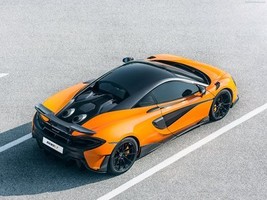 McLaren 600LT 2019 Poster  24 X 32 #CR-A1-1366184 - £27.37 GBP