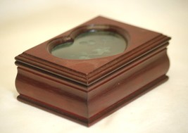 Wooden Trinket Keepsake Box Etched Floral Designs - $17.92 CAD