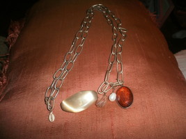 &quot; Express &quot; Gold Tone with Pearl , Gem , Stone and Glass Bead 32 &quot; - $93.19 MXN