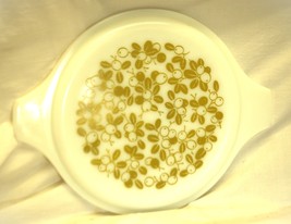 Pyrex Verde Green Olives Replacement Lid Only for 2 Quart 24 -C22 AS IS - $9.89