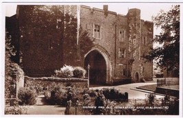 Postcard RPPC St Albans Abbey Garden &amp; Old Monastery Gate England UK - £2.35 GBP
