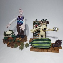 McFarlane Toys Wallace &amp; Gromit The Curse of the Were-Rabbit Figures 2005 - £26.25 GBP