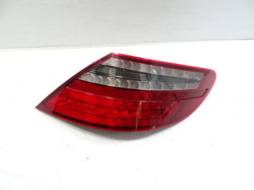 2015 Mercedes R172 SLK350 lamp, taillight, right 1729060057 - $233.74