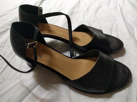 Womens Shoes M&amp;S Size 4 Synthetic Black Shoes - £9.91 GBP