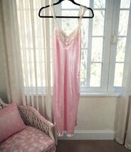 NWT Carole Hochman Vintage Pink Sleeveless Lace Trim Nightgown Size Medi... - $27.72