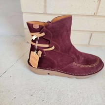 Onfoot women&#39;s silken suede boot in BORDEAUX - size 41 - $58.41