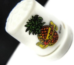 Hawaii Pineapple White Porcelain / Ceramic Thimble Vintage - £16.55 GBP