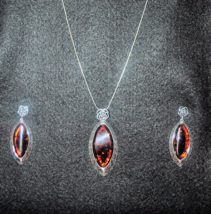 Smithsonian Silver &amp; Baltic Amber Roses Necklace on Chain &amp; Earrings Set (JT1) - £98.28 GBP