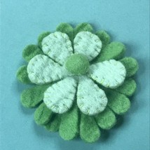 Large Layered Two Toned Green Felted Wood Daisy Flower Power Pin Brooch – 3.5 in - £10.22 GBP
