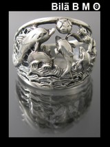 Vintage STERLING SILVER DOLPHIN RING - Size 6 3/4 - $45.00
