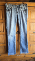 Silver SUKI Straight Leg Mid Rise Jeans Women Size W29/L32 Distressed - $23.38