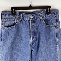 EUC Levi&#39;s 501 36x31 Straight Fit Button Fly Medium Wash Denim Blue Jeans - £14.52 GBP