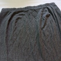 Back Zipper Women's Gray Skirt With Stripes Plus Size 22W Measured (42×27) image 6