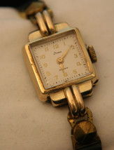 Vintage 1940&#39;s smooth running Stowa ladies&#39; Swiss 15J gold dress wristwatch - £81.19 GBP