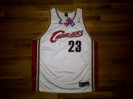 BNWT Authentic Nike Cleveland Cavaliers LeBron James White Maroon Home Jersey 48 - £159.49 GBP