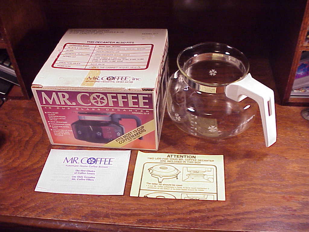 Mr. Coffee 10 Cup Glass Decanter Carafe, model D-7 - $9.95