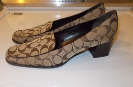 Authentic COACH Signature C pump heels SHOES Women US Size: 6.5MB MEDIUM... - £57.34 GBP