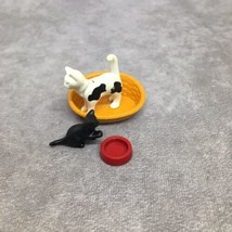 Playmobil Black &amp; White Cat &amp; Black Kitten in Basket - £3.81 GBP