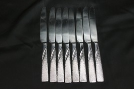 International Stainless Dinner Knives Hammered Flatware 9.5&quot; Set of 8 - £20.04 GBP