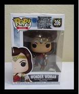 Funko Pop! Vinyl: DC Universe - Wonder Woman #206 - $200.50 MXN