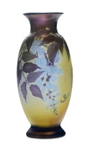 Vase Galle. Wisteria. Beautiful Emile Galle vase of 1899 - $5,000.00